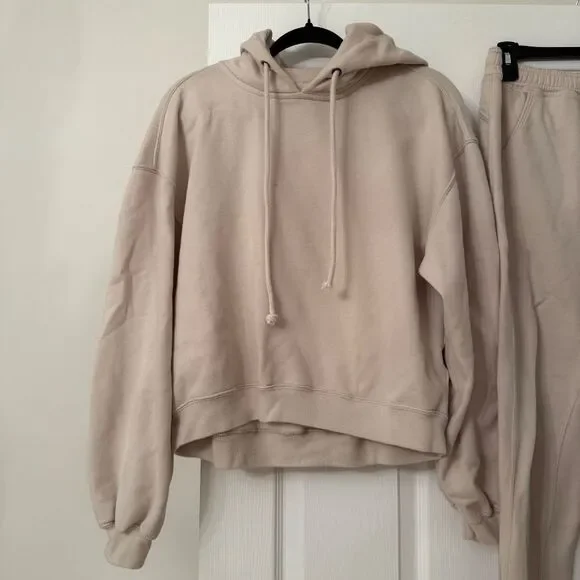 Abercrombie & Fitch Cream Hoodie Sweatshirt & Joggers Set - Picture 2 of 7